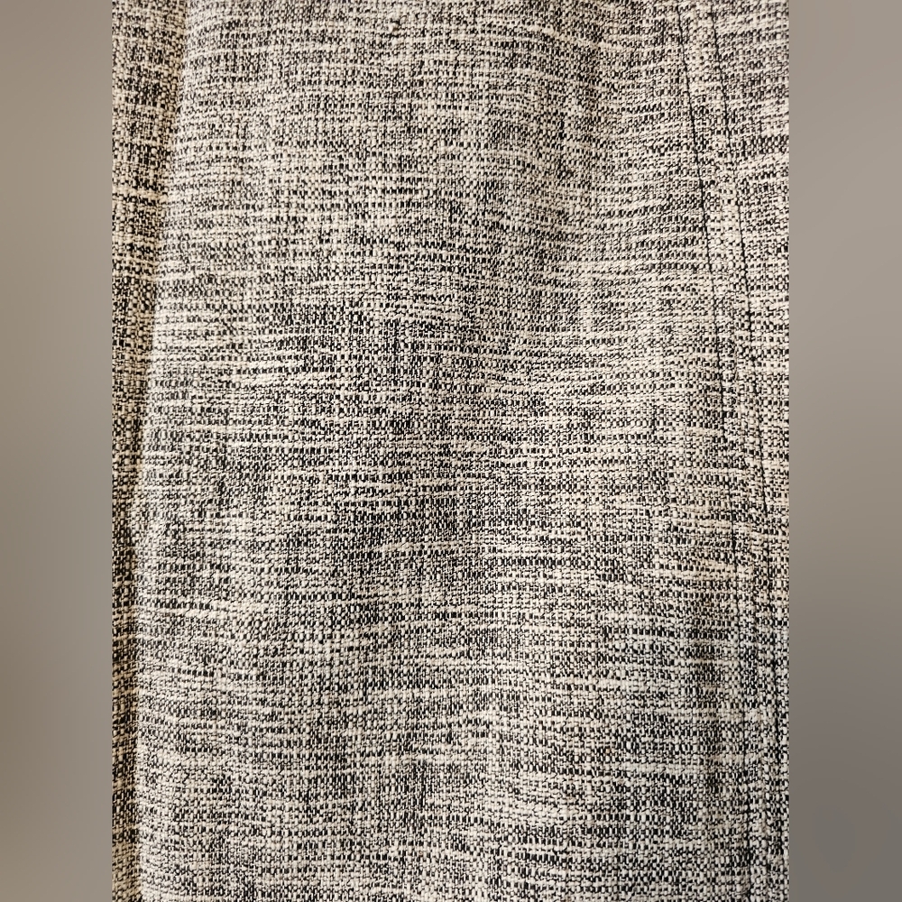 Ann Taylor Loft Petites 8P A-line skirt. Only worn once! - Picture 2 of 4